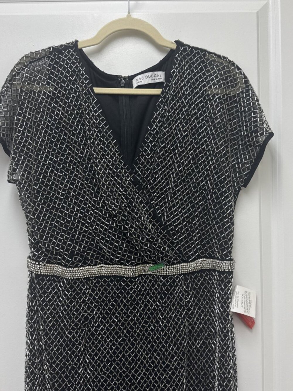Mac Duggal Size 12 Black Silver Beaded Short Sleeve Cocktail Formal Dress Flaw - Picture 3 of 11